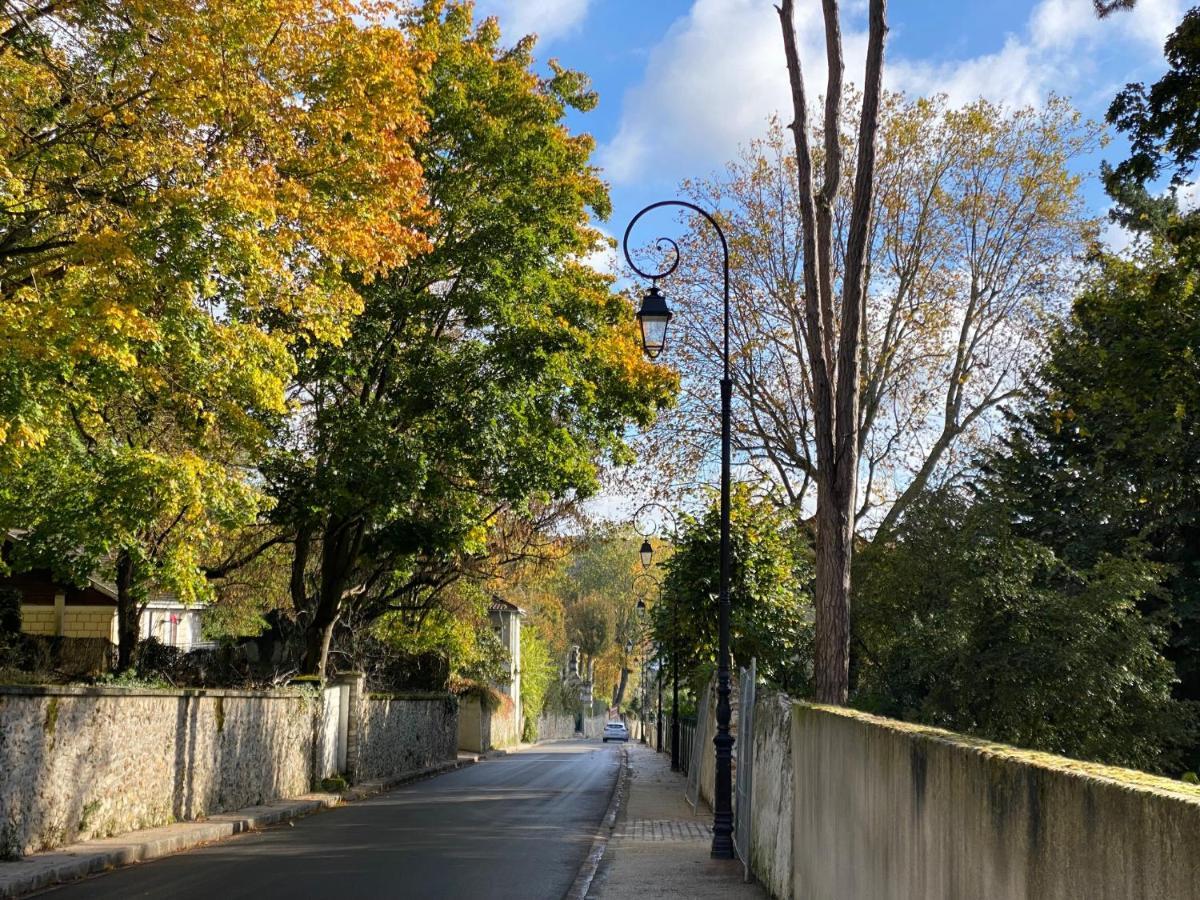 La Villa Perchee Calme, Sauna, Parking Prive Saint-Prix  Bagian luar foto