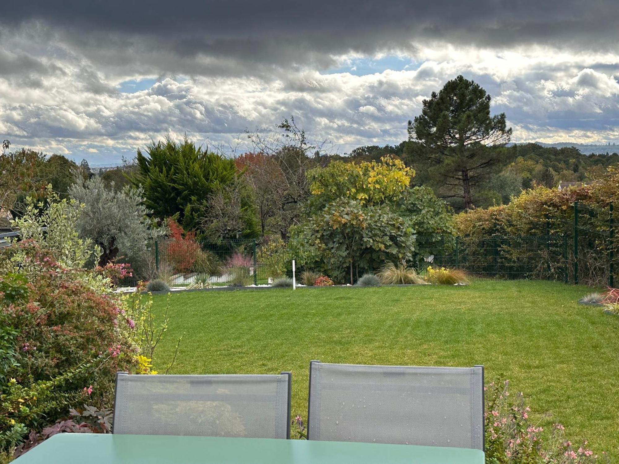La Villa Perchee Calme, Sauna, Parking Prive Saint-Prix  Bagian luar foto