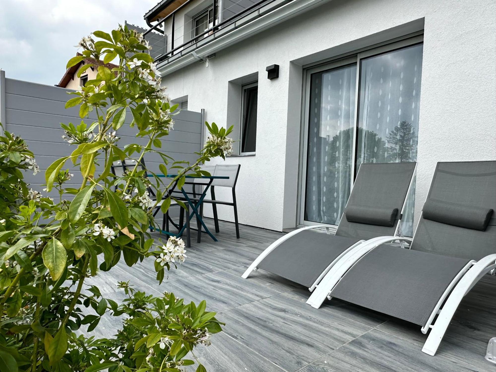La Villa Perchee Calme, Sauna, Parking Prive Saint-Prix  Bagian luar foto