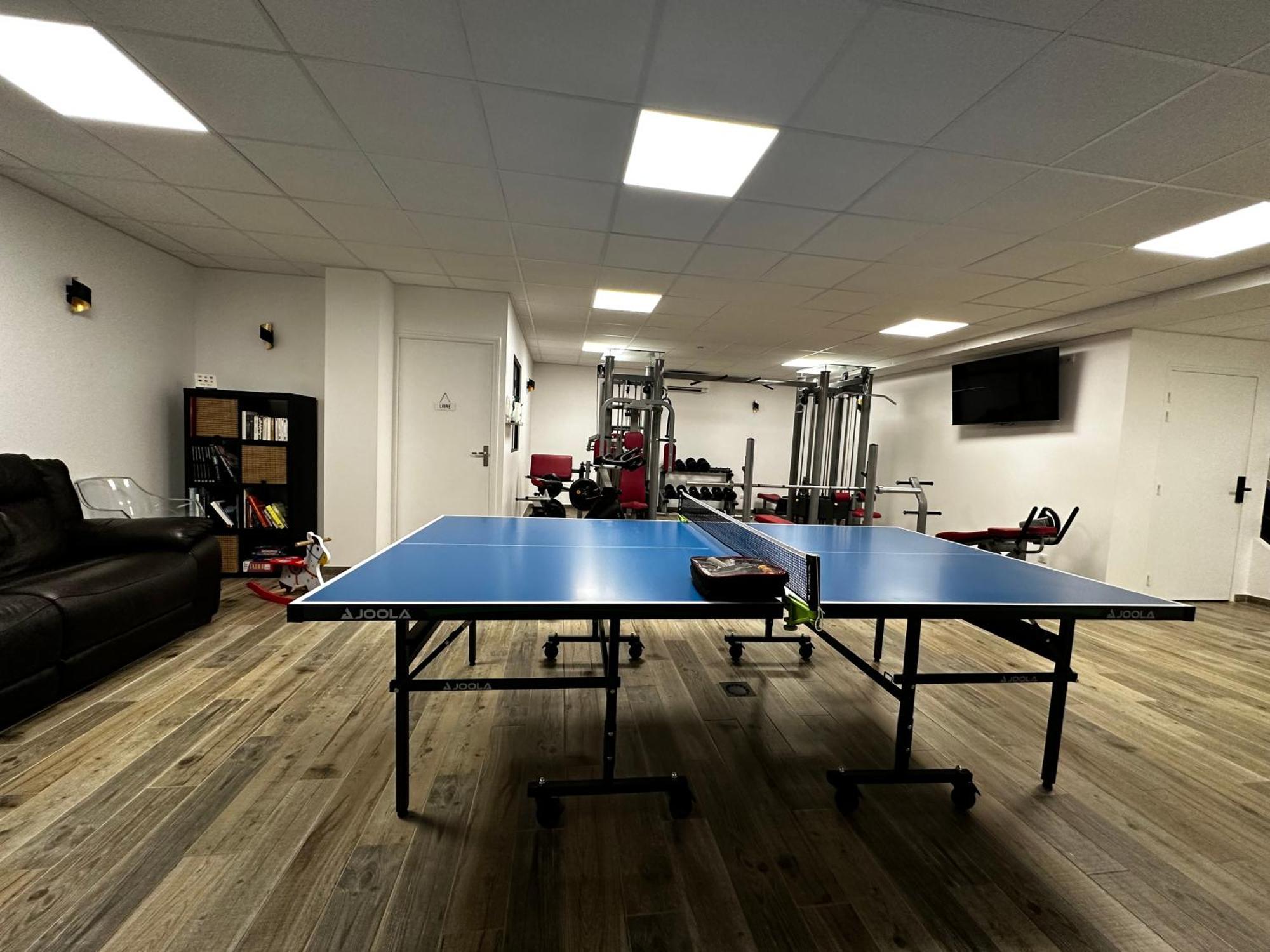La Villa Perchee Calme, Sauna, Parking Prive Saint-Prix  Bagian luar foto